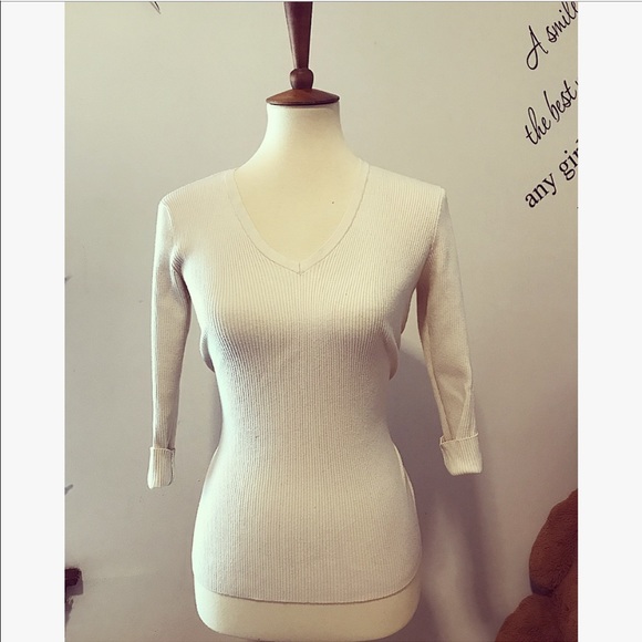 Ralph Lauren Sweaters - Cozy Ralph Lauren woman’s top